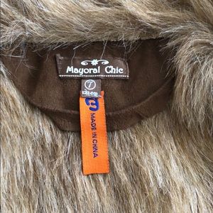 Girl’s Mayoral Chic faux suede /fur vest